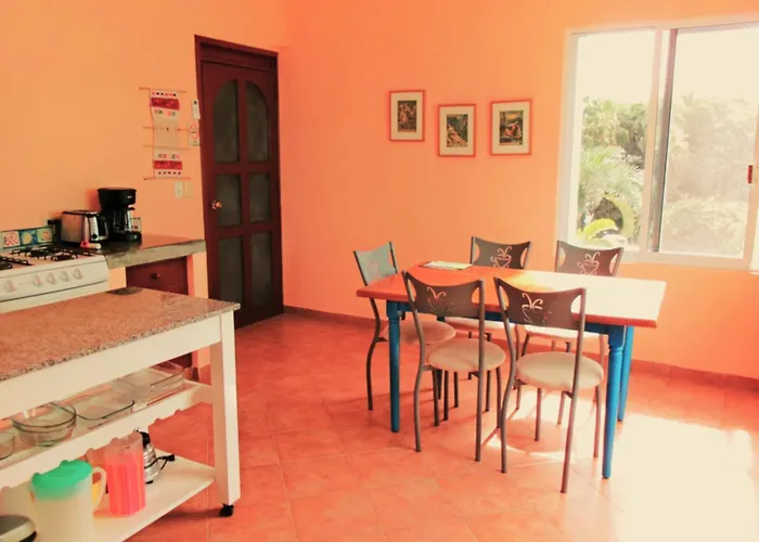 Casa Gatos * Akumal